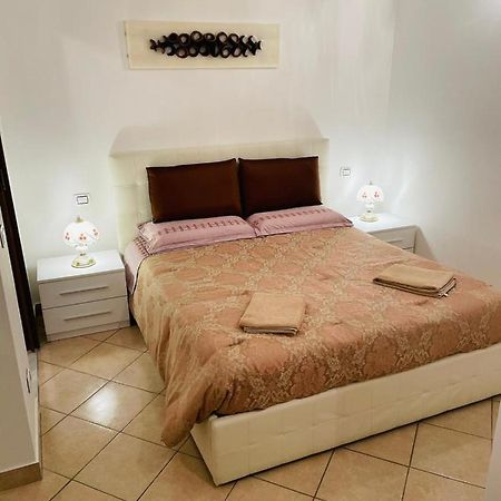 Casa Dei Fiori 2 Apartman Somma Lombardo Kültér fotó